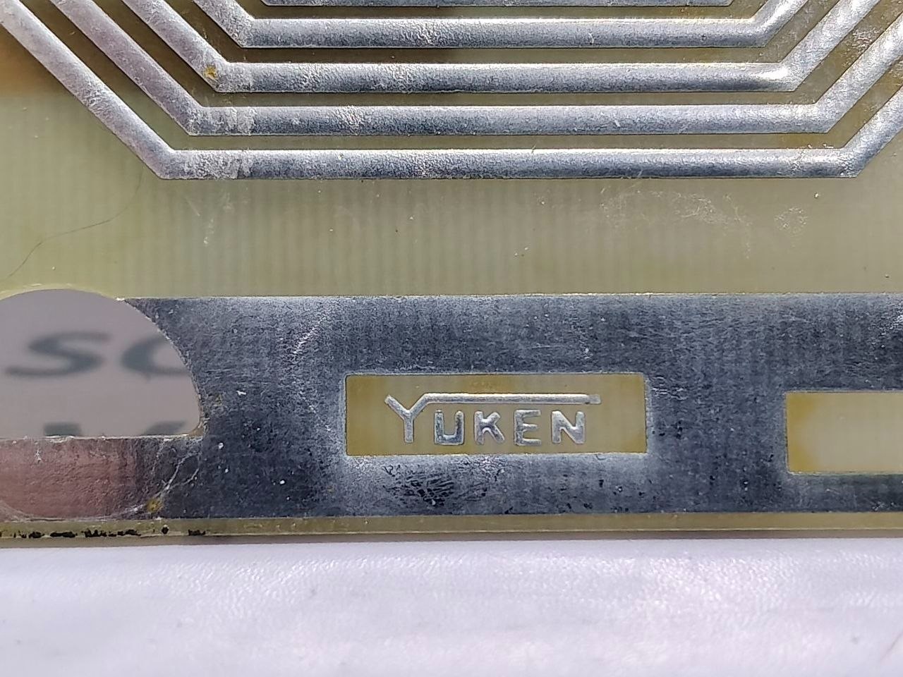 Yuken YC9A-1135-10 Flat Relay Printed Circuit Board D-42821-1