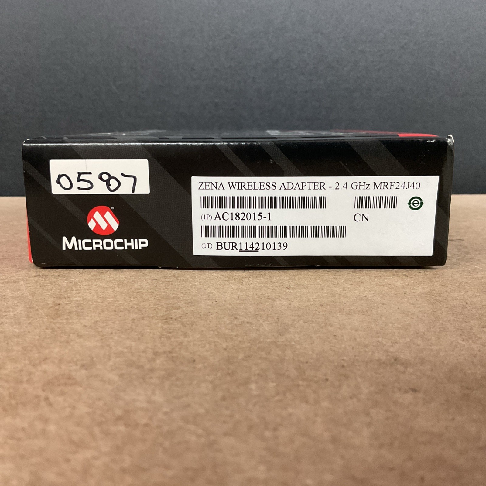 Microchip Development Tools AC182015-1 Zena Wireless Adapter – 2.4 GHz MRF24J40