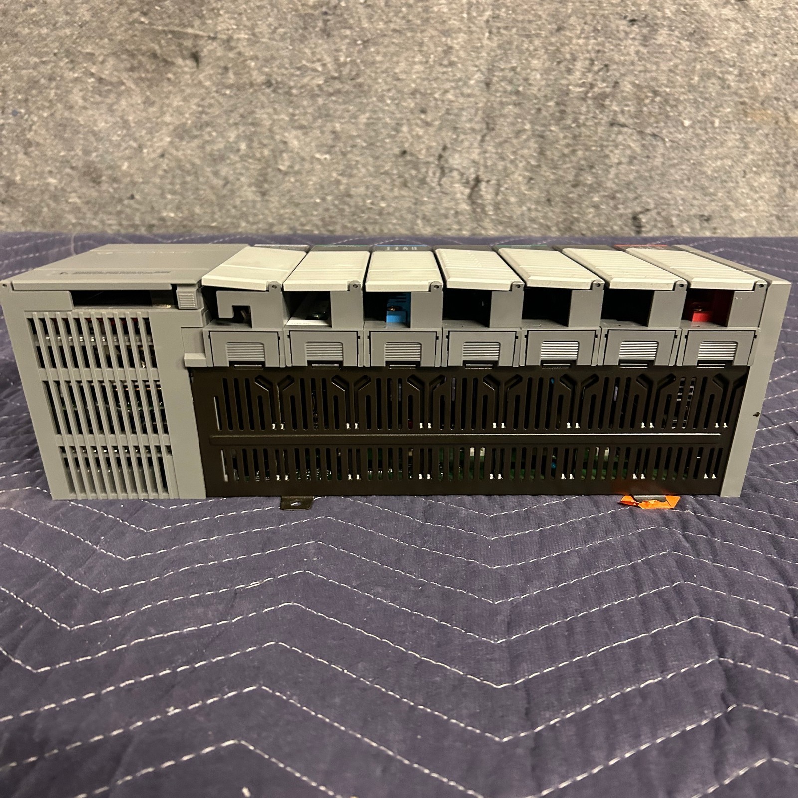 Allen-Bradley SLC 500 PLC Rack System w SLC 502 CPU, Power Supply & IO Modules
