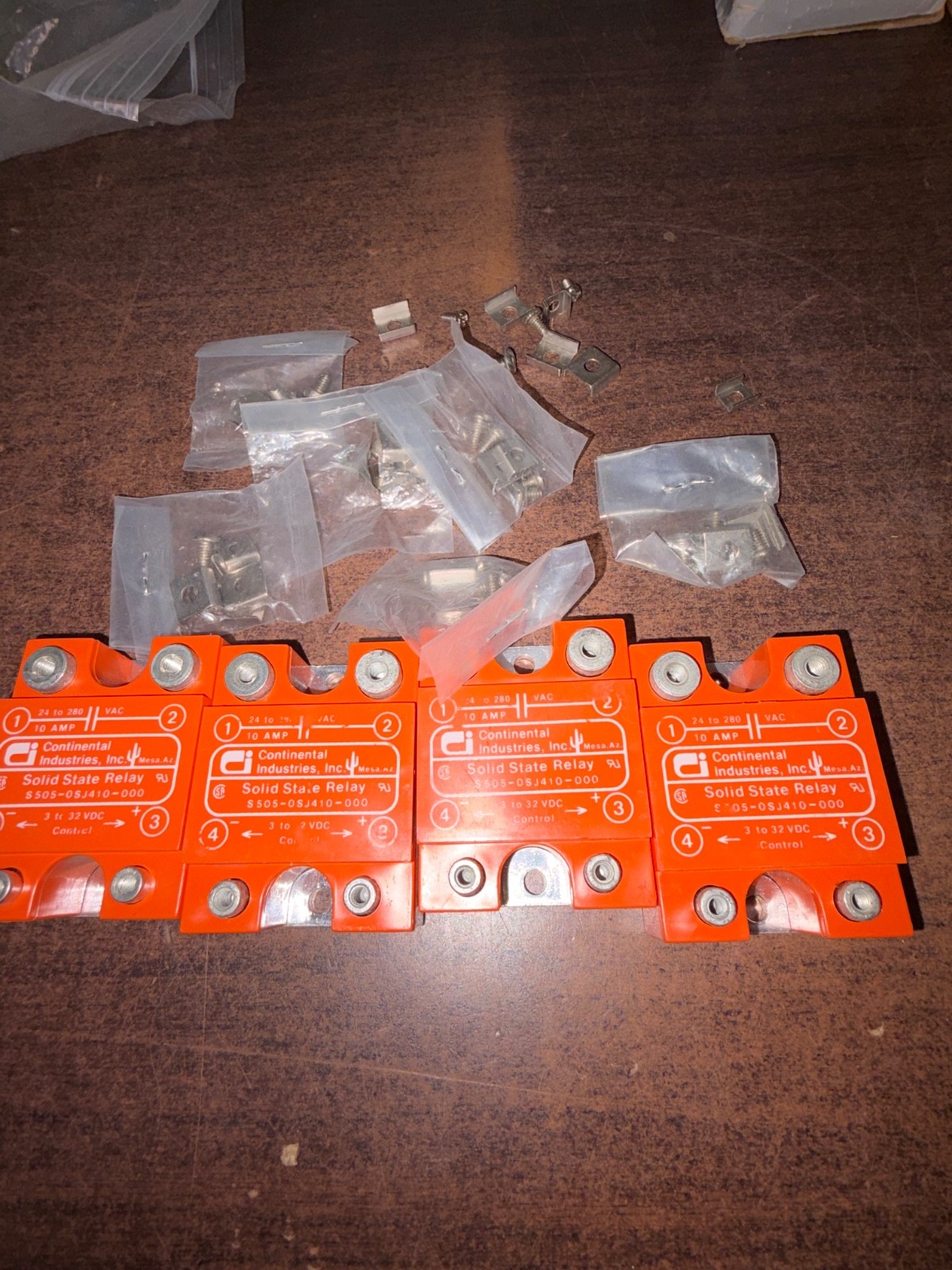 4 NOS CONTINENTAL INDUSTRIES S505-0SJ410-000 SOLID STATE RELAYS + HARDWARE B500