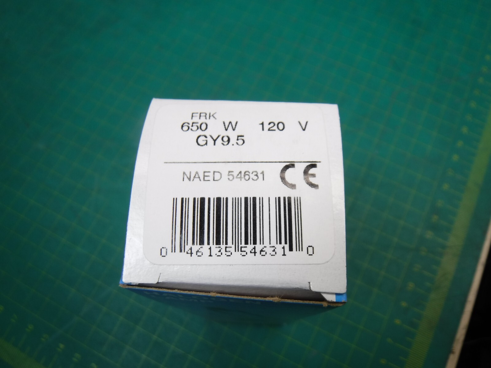 OSRAM NAED 54631 650W 120V – New Halogen Photo Optic Lamp GY9.5 bulb FRK/CP89