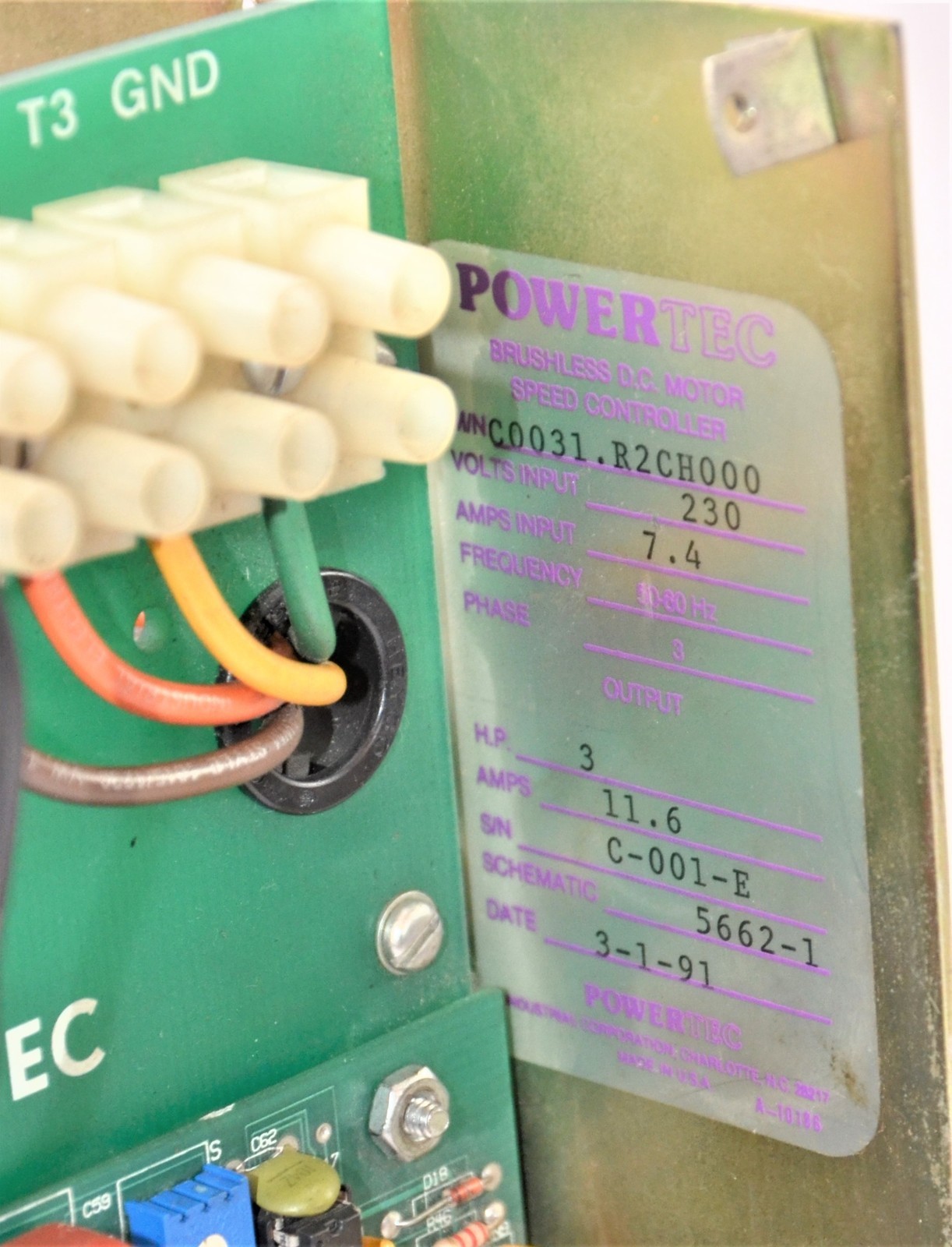 Drive POWER TEC – C0031-R2CH000 – Out 3HP 11.6A / 230Vac In 7.4A – POWER TEC C