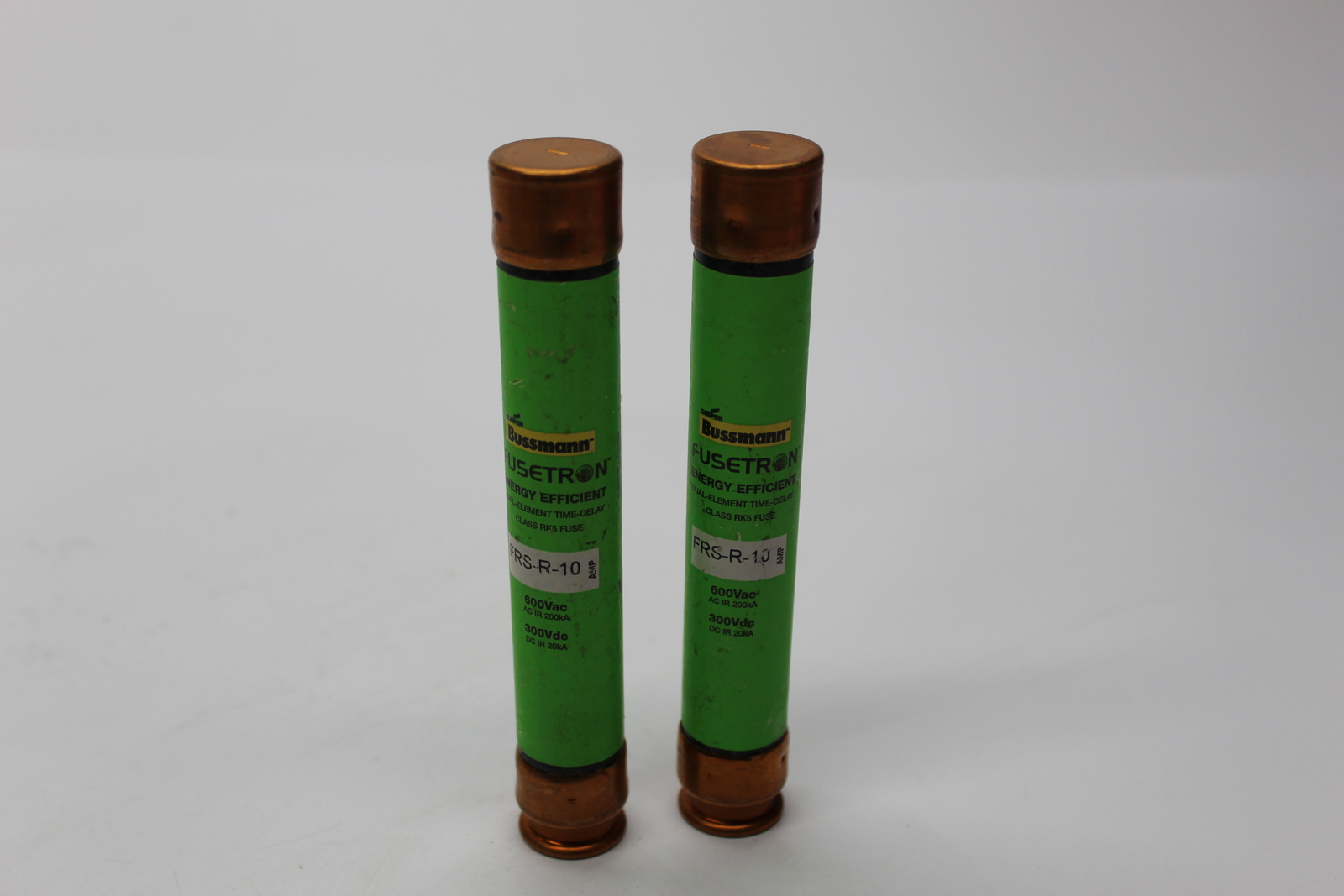 BUSSMANN FRS-R-10 FUSE GREEN LOT OF 2 NSNP