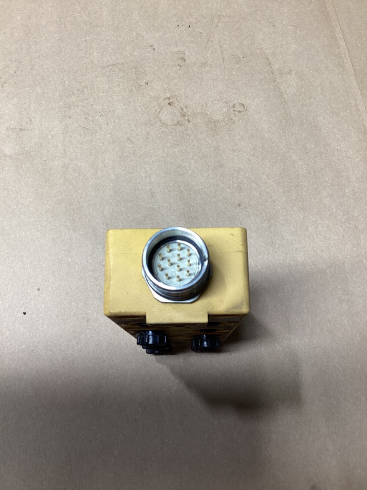 TURCK U7032 8-PORT JUNCTION BOX #103L75
