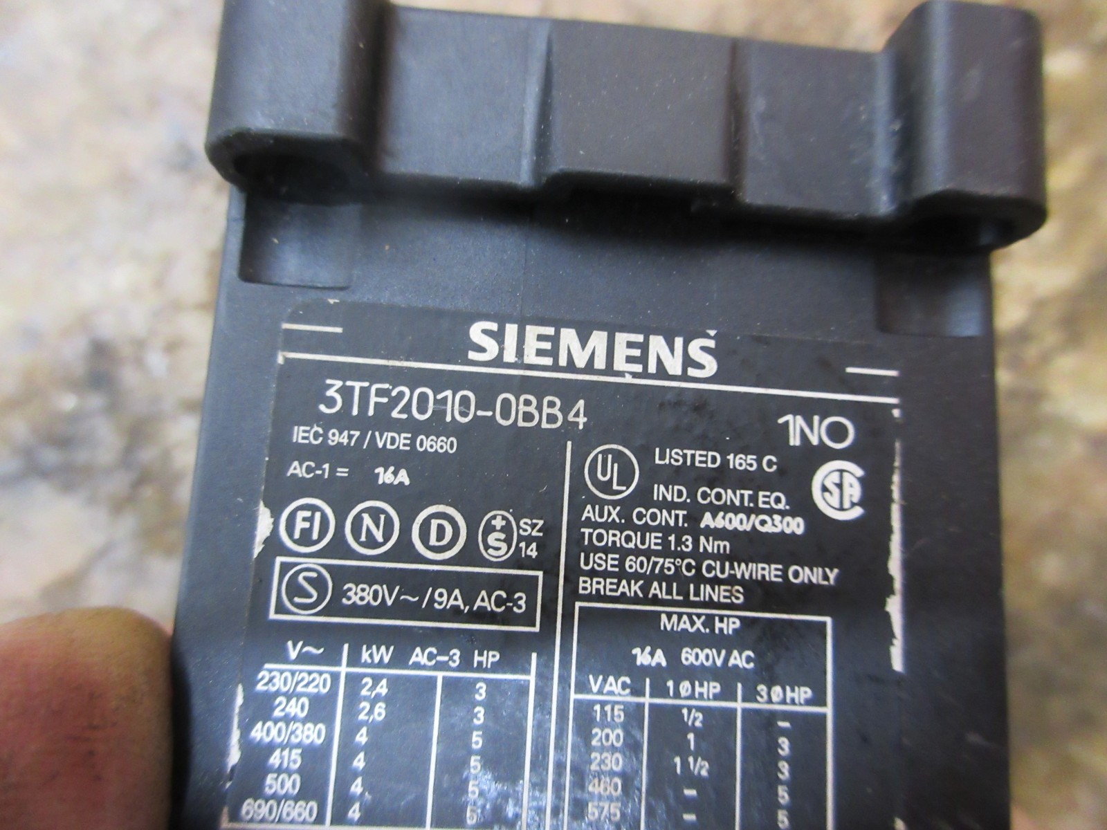 HERMLE UWF 1202S CNC VERTICAL MILL SIEMENS 3TF2010-0BB4 CONTACTOR LOT OF 10 PCS