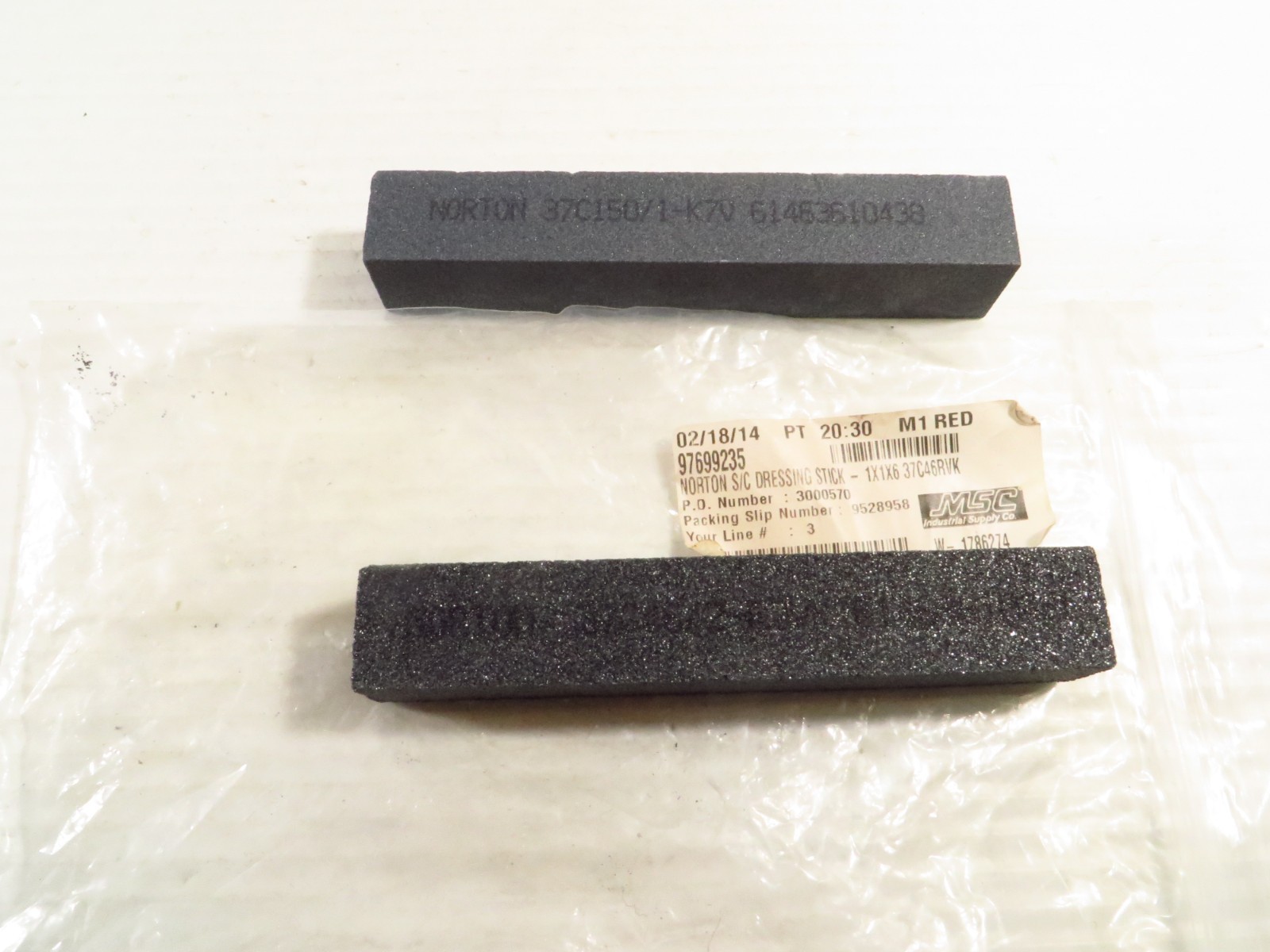 2 Pack NORTON S/C Dressing Stick, 6″x1″x1″, 37C46RVK + 37C150/1-K7V, NEW