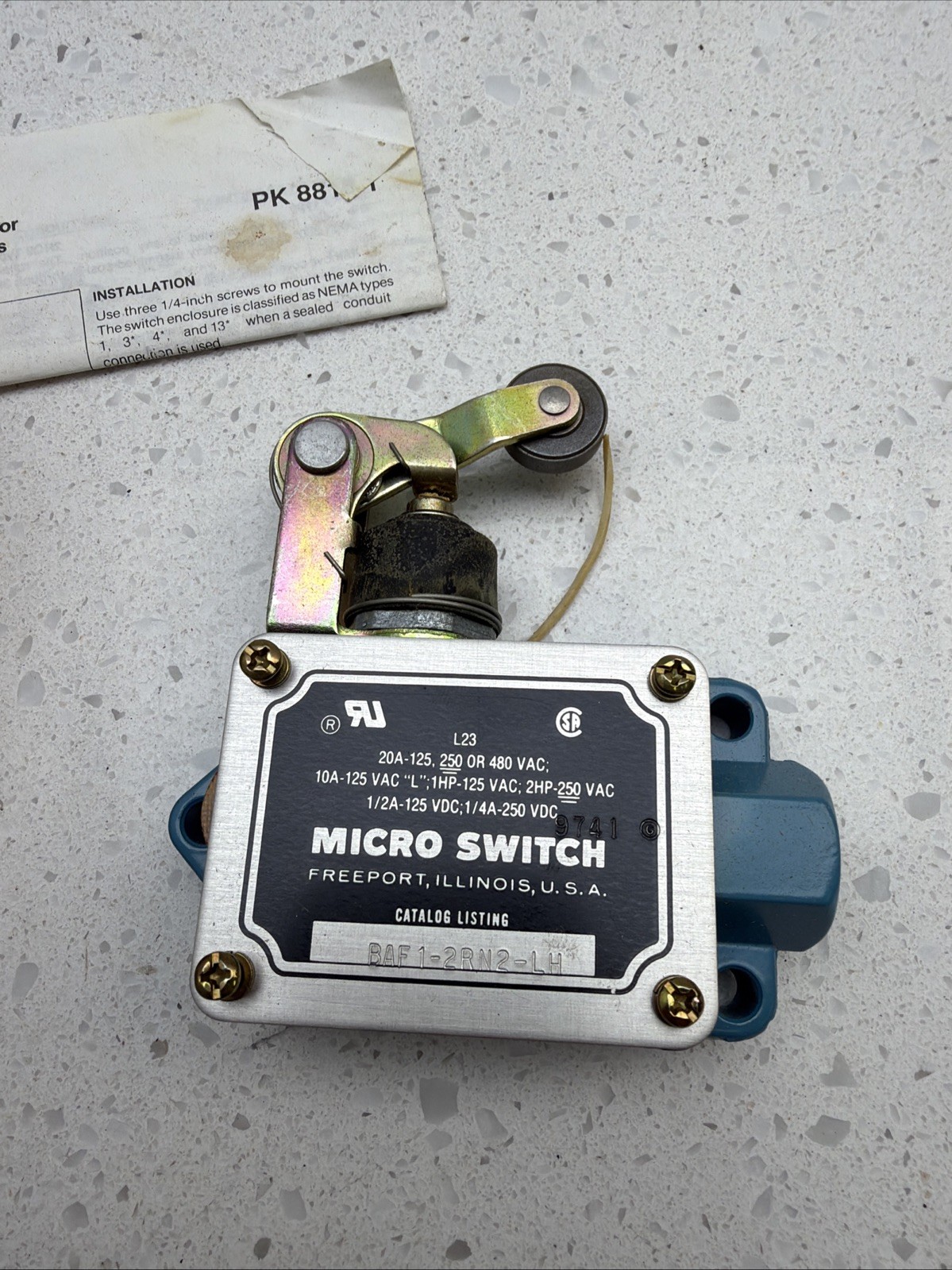 MICRO SWITCH BAF1-2RN2-LH 480VAC 20A NSMP