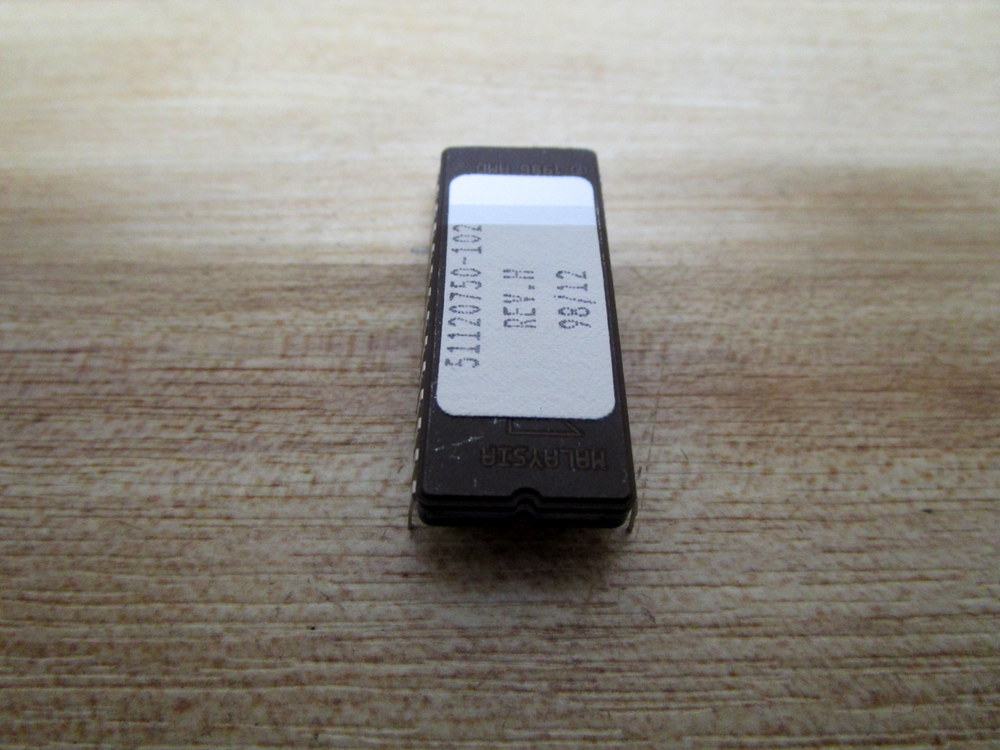 AMD 51120750-102 Integrated Circuit 51120750102