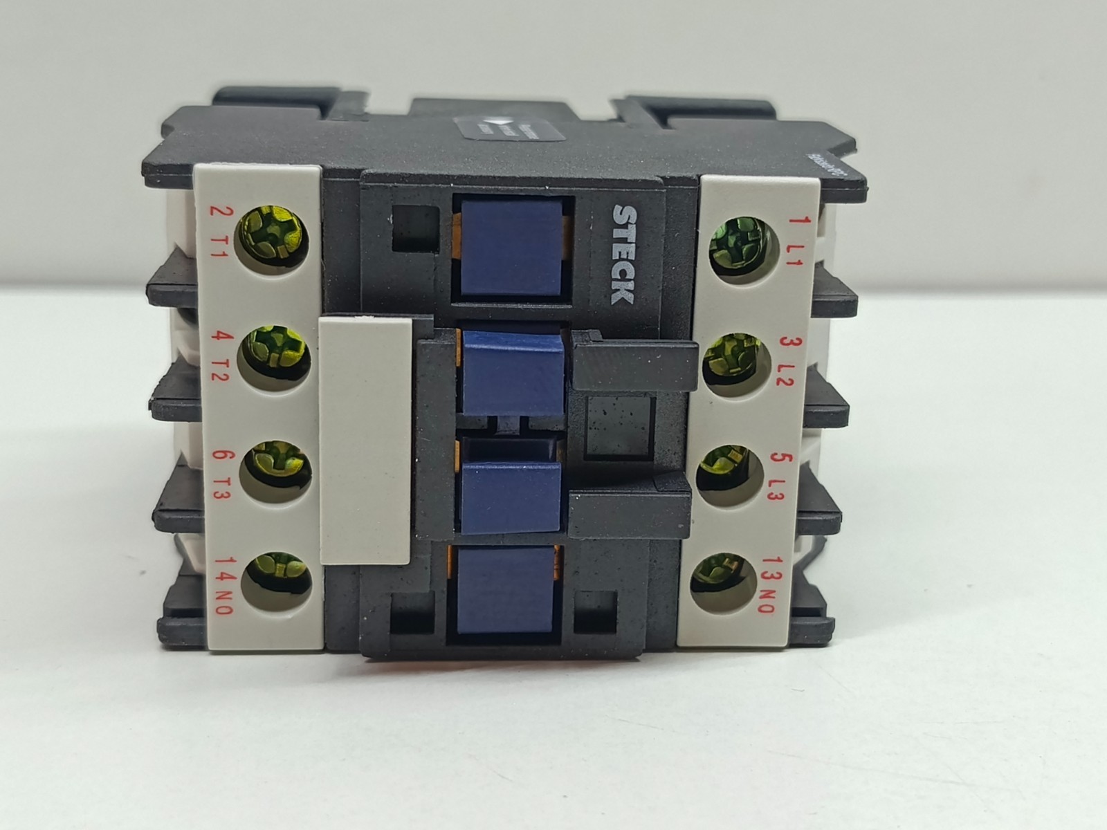 STECK S-D109A10M CONTATOR IEC/EN 60947-4-1