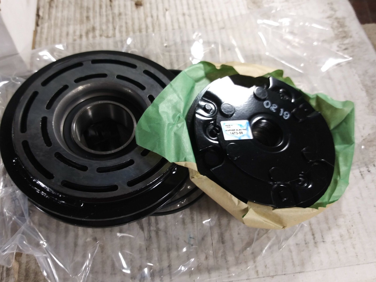 1 NEW FRIGETTE 205-518 A/C COMPRESSOR CLUTCH ASSY NIB ***MAKE OFFER***