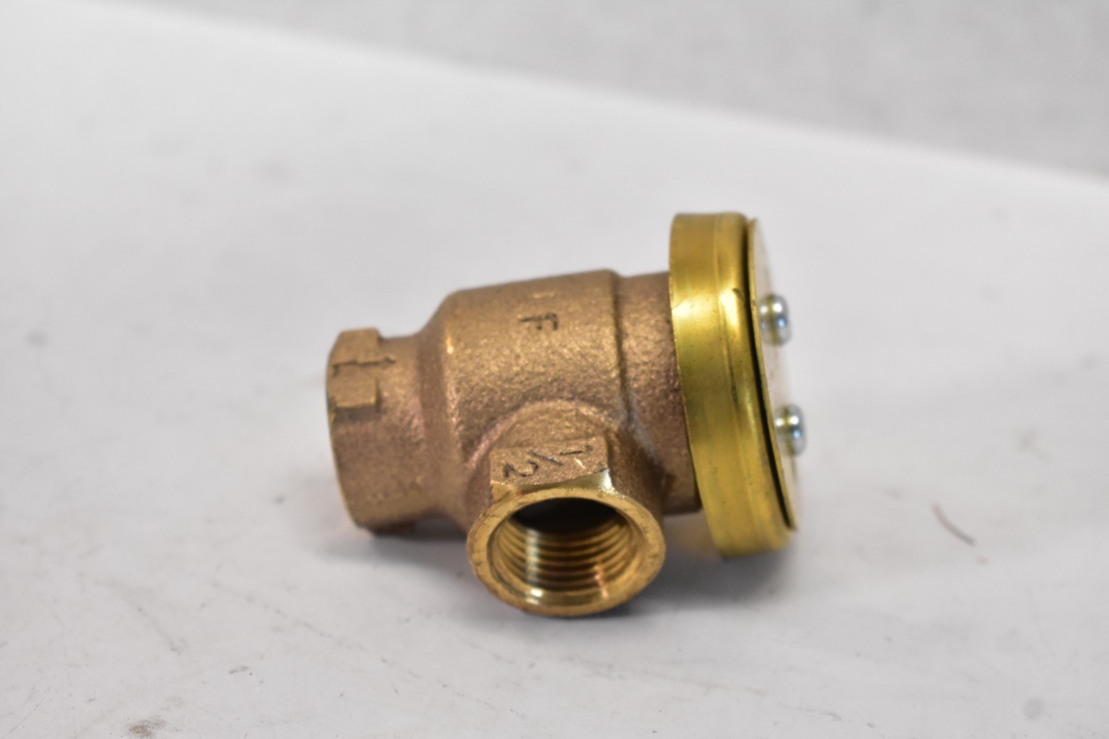 Cash Acme V-101 Anti Siphon Vacuum Breaker 125 PSI 1/2″ Lead Free Fitting