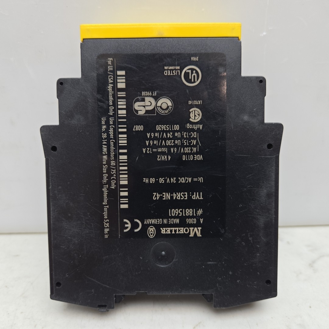 Moeller ESR4-NE-42 Safety Relay 24V Ac/Dc 50/60Hz 230Vac 6A 18815601 Used See Pi