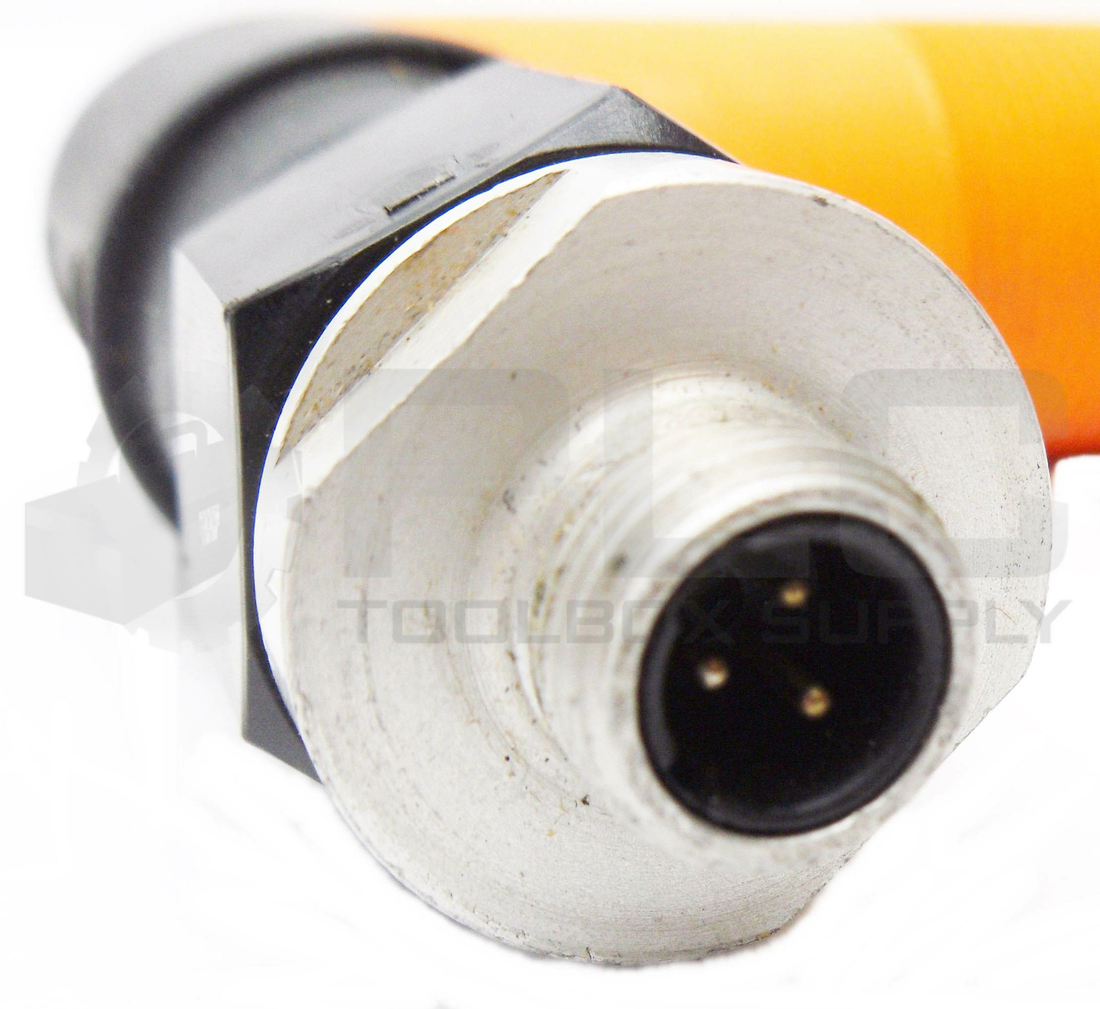 IFM EFFECTOR KIE 2015-FBOA/KI0024 PROXMITY SWITCH 20-250VAC/DC 45-65HZ
