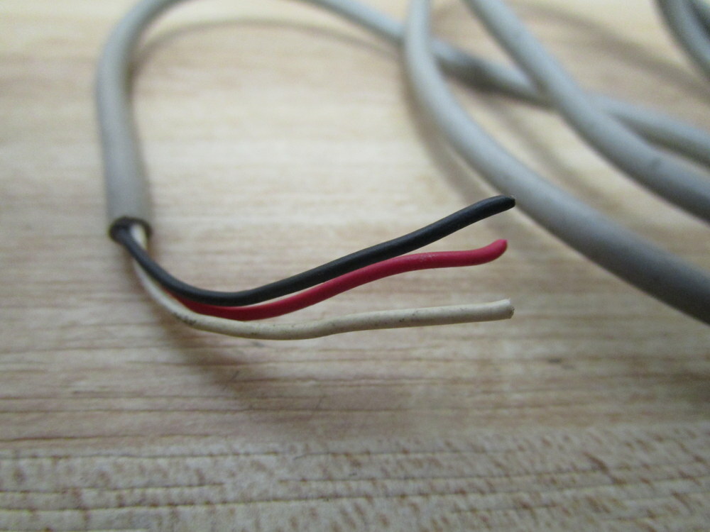 Omron E3S-DS10E1 Photoelectric Switch E3SDS10E1