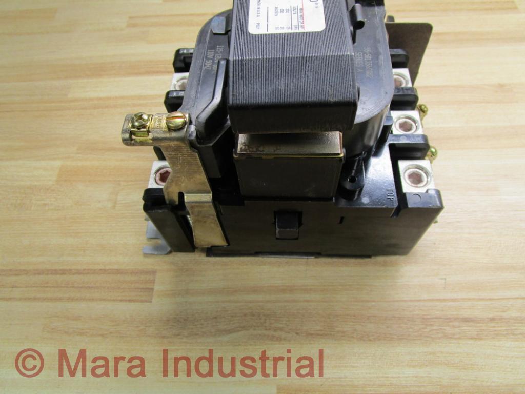 General Electric CR305E0 Contactor