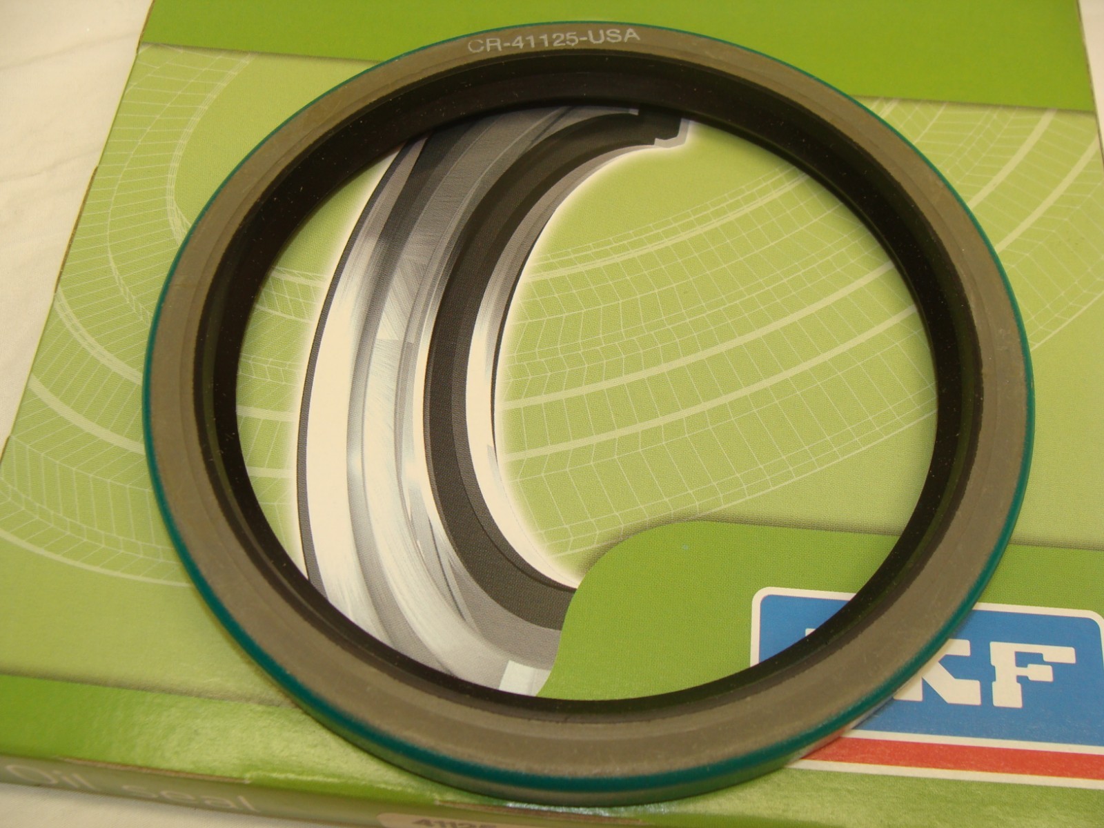 SKF OIL SEAL 41125 Industrial automotive etc.