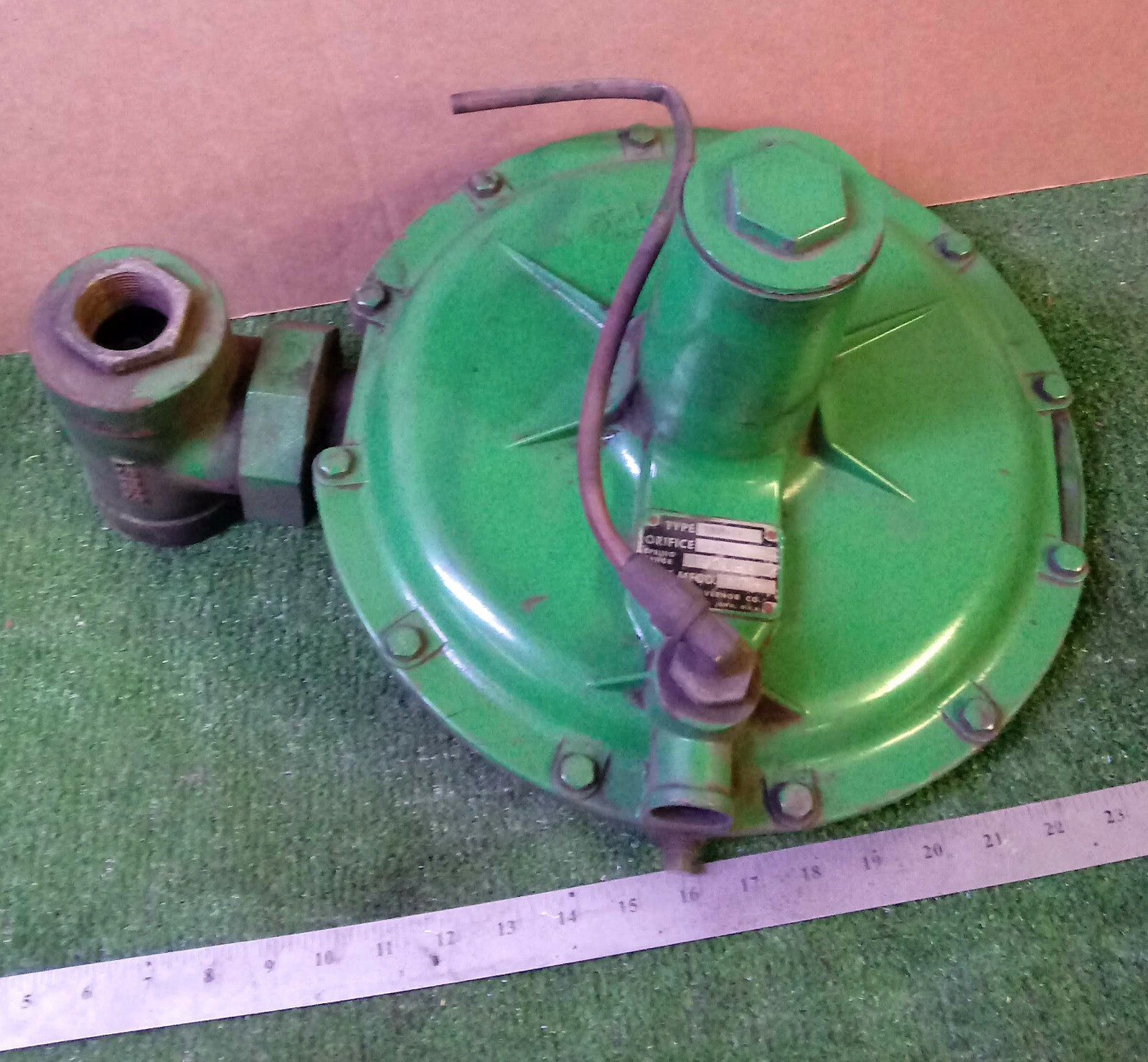 1 USED FISHER GOVERNOR CO. TYPE 730B-21 GAS REGULATOR ***MAKE OFFER***