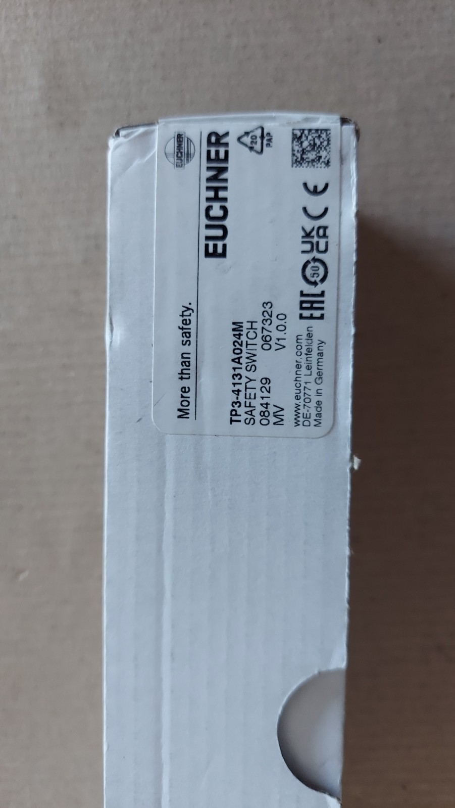 New Euchner TP3-4131A024M Safety Switch