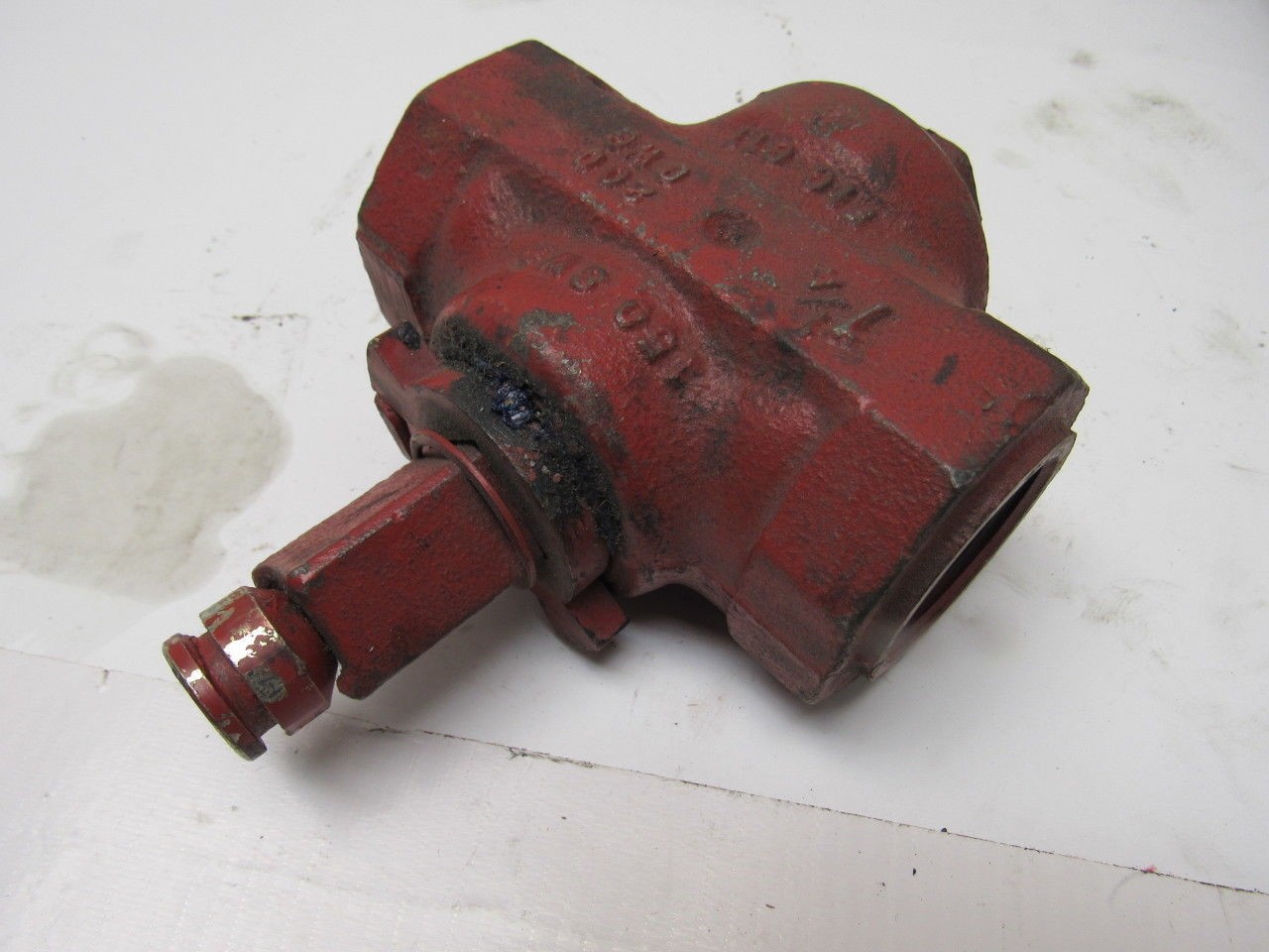 Homestead Fig 611 1-1/2″ NFPT Lubricated Valve 150 SWP 200 OWG