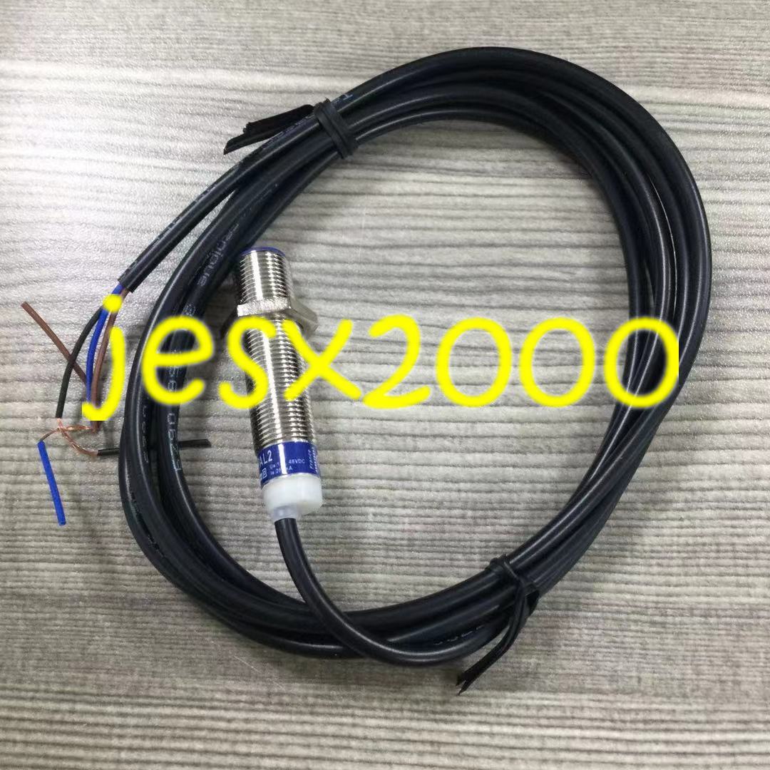 1PC NEW Seider Proximity Sensor XS612B1PAL2