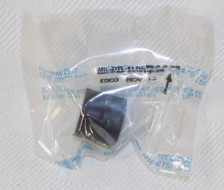 NEW QTY 4 Shock Absorber 8mm X 1.25 Thread Resilient Mount 1 1/4″ W x 1″ H,