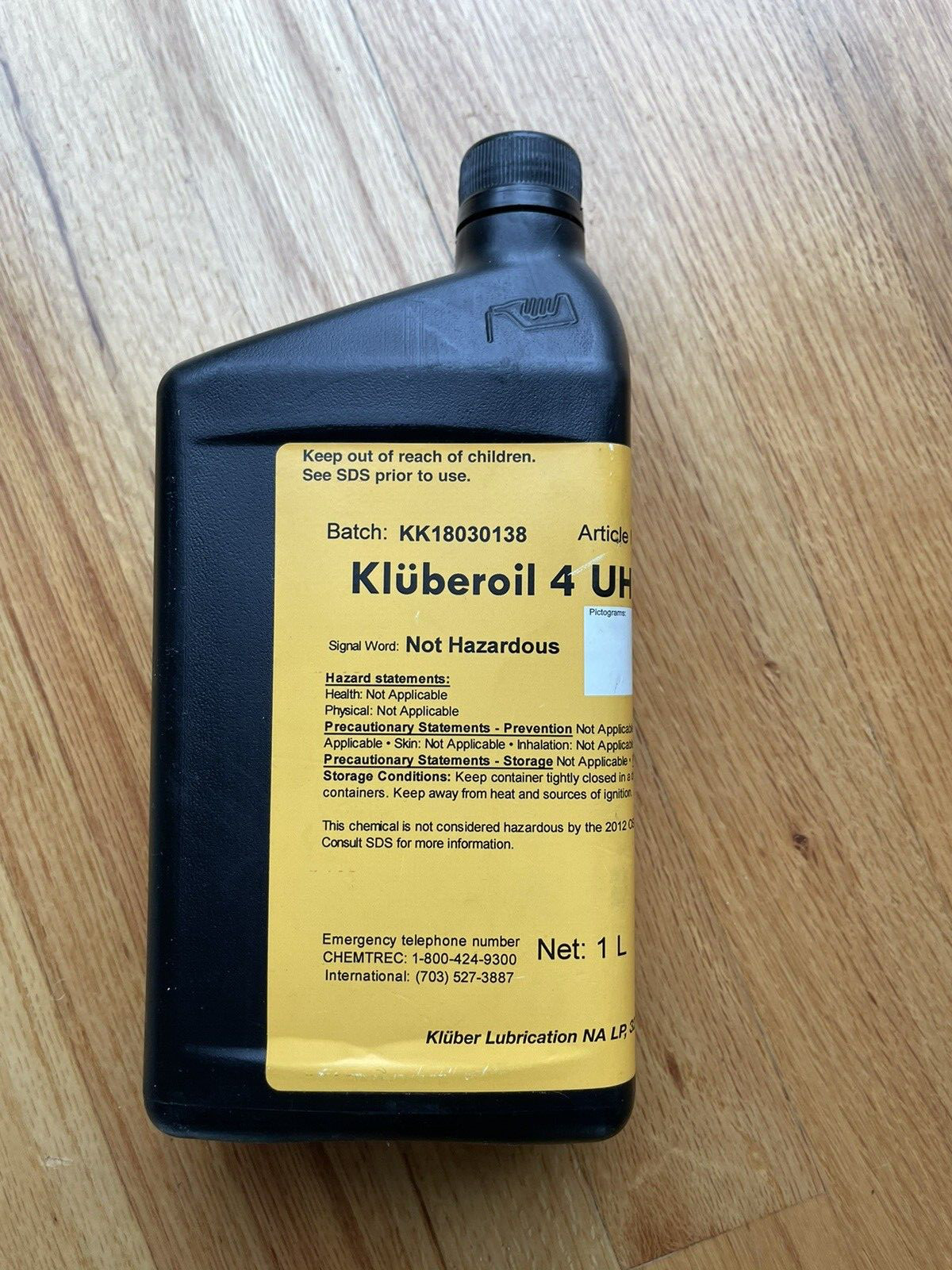 Kluberoil 4 UH1-150N Food Grade Synthetic Gear Oil – Two 1 Liter Bottles – NEW
