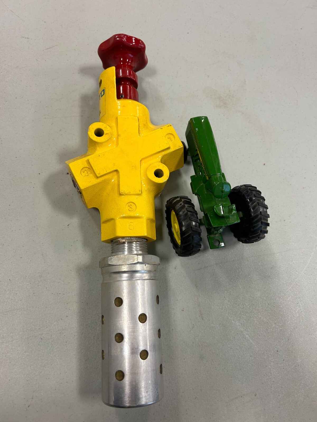 HE-N1/2-LO Festo with 5500A6003