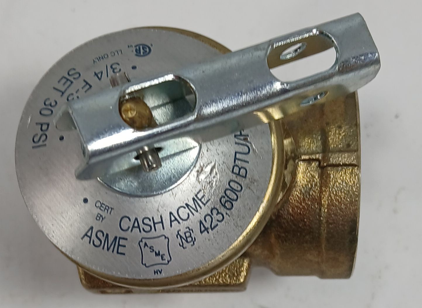 1 NEW CASH ACME F-30F ¾” RESEATING PRESSURE SAFETY VALVE NNB ***MAKE OFFER***