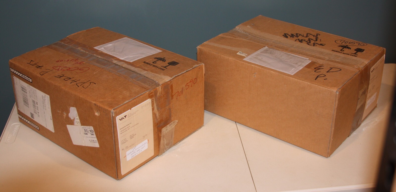 VAT 610PL-16NL-0002 Adaptive Controller PM-3, New