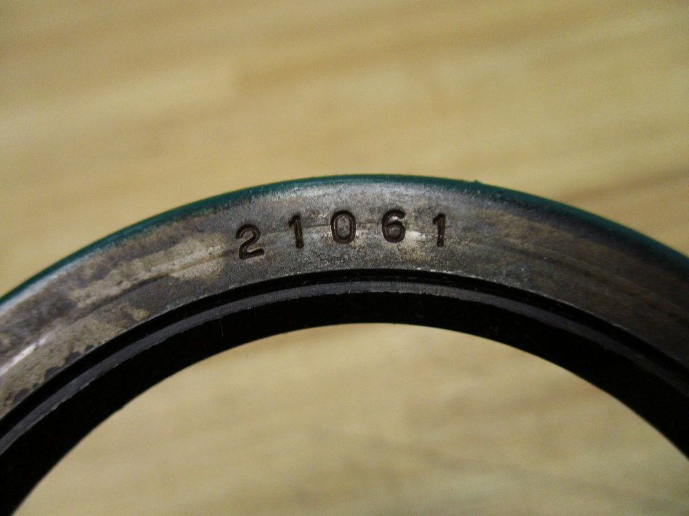 Chicago Rawhide/SKF 21061 Oil Seal (Pack of 5)