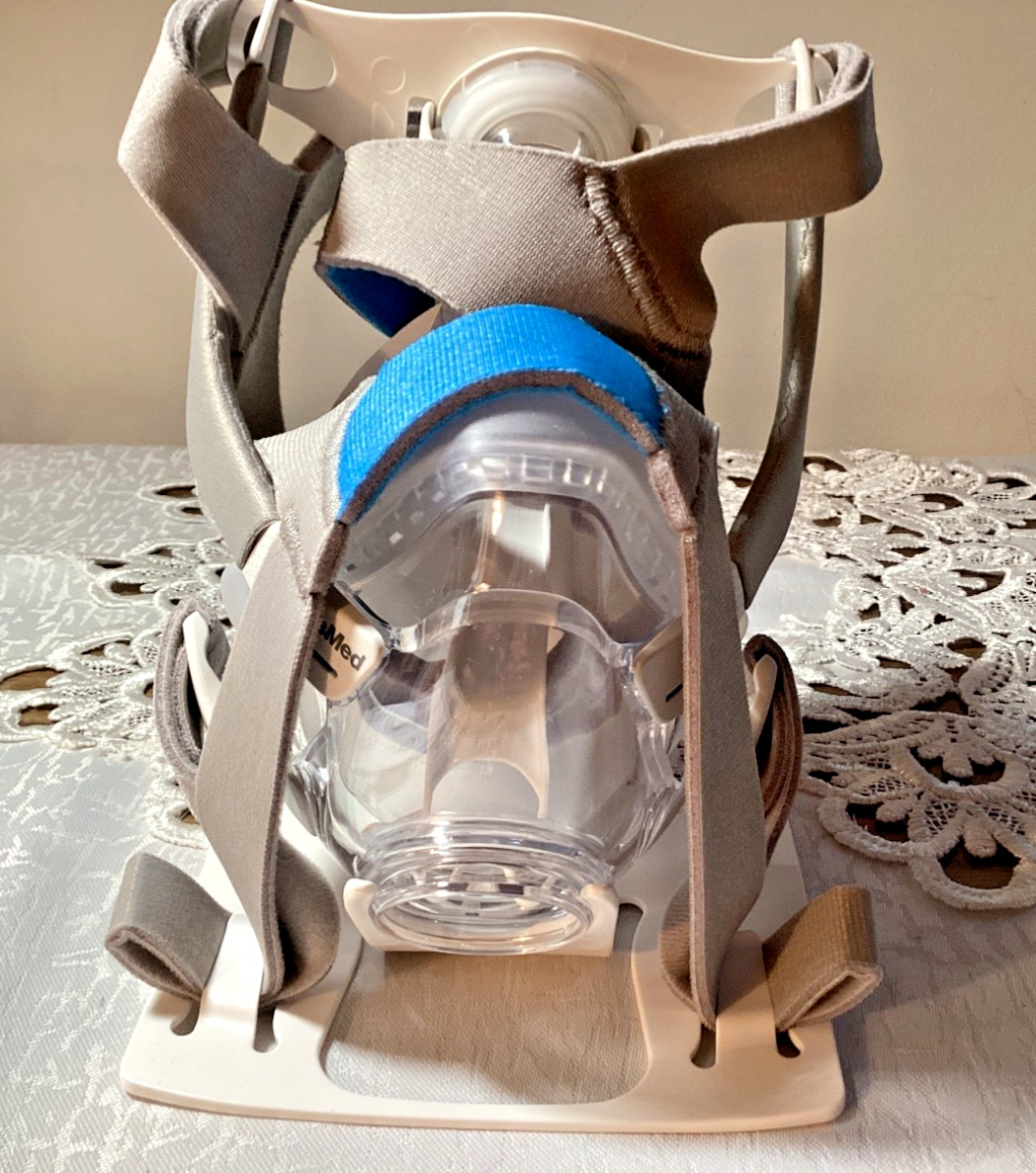 NEW ResMed AirTouch F20 Full Face Mask with Headgear Size Small 63000