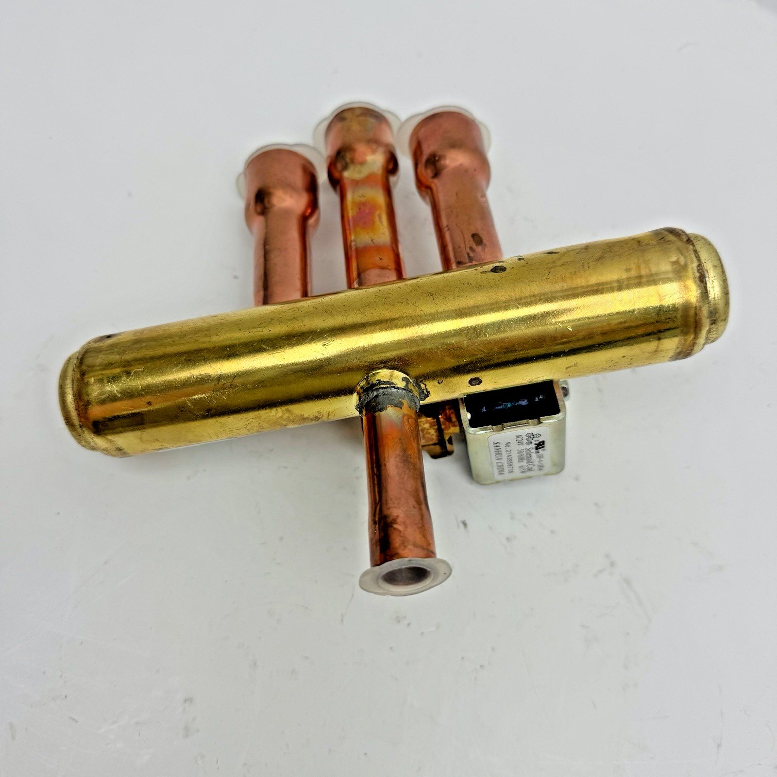 SHF-20A-47-CA FOUR WAY REVERSING VALVE