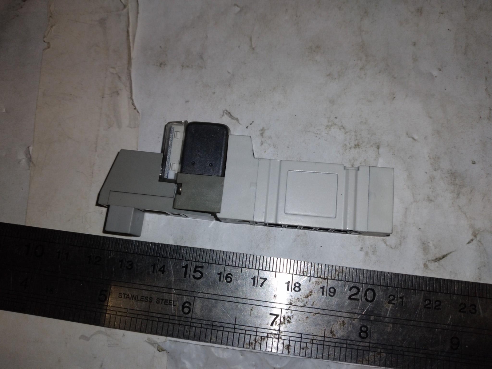 SMC SY3140-5FU 0.15 0.7 MP VALVE