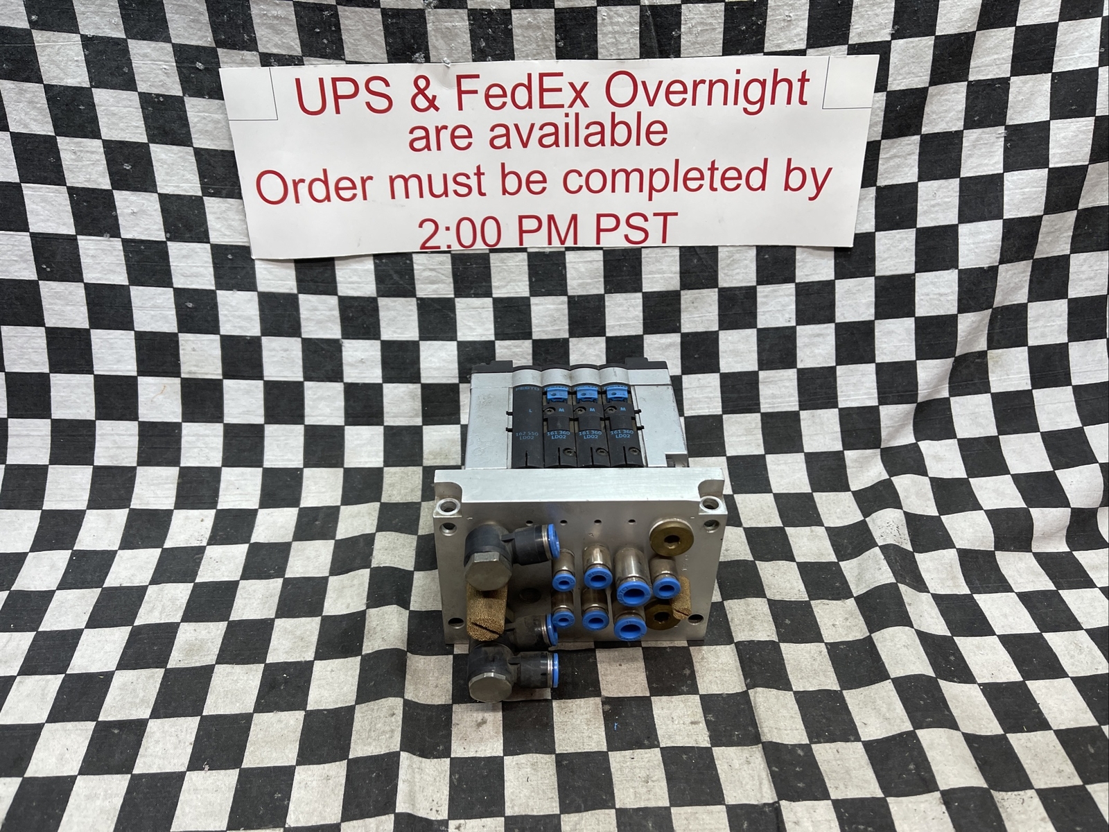 FESTO CPV14-GE-FB-4 CPV-14-VI CPV14-VI-P4-1/8-B 152425 152425 18260 161360