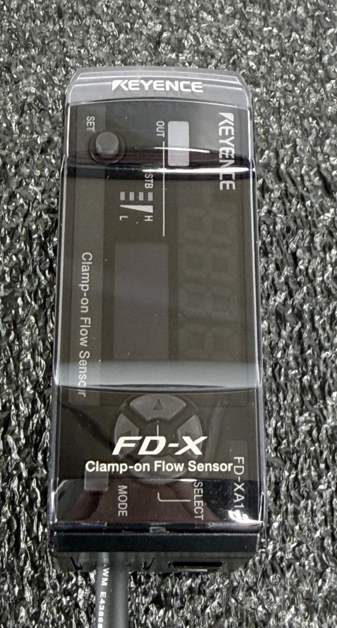 Keyence FD-XA1 Clamp-On Flow Sensor
