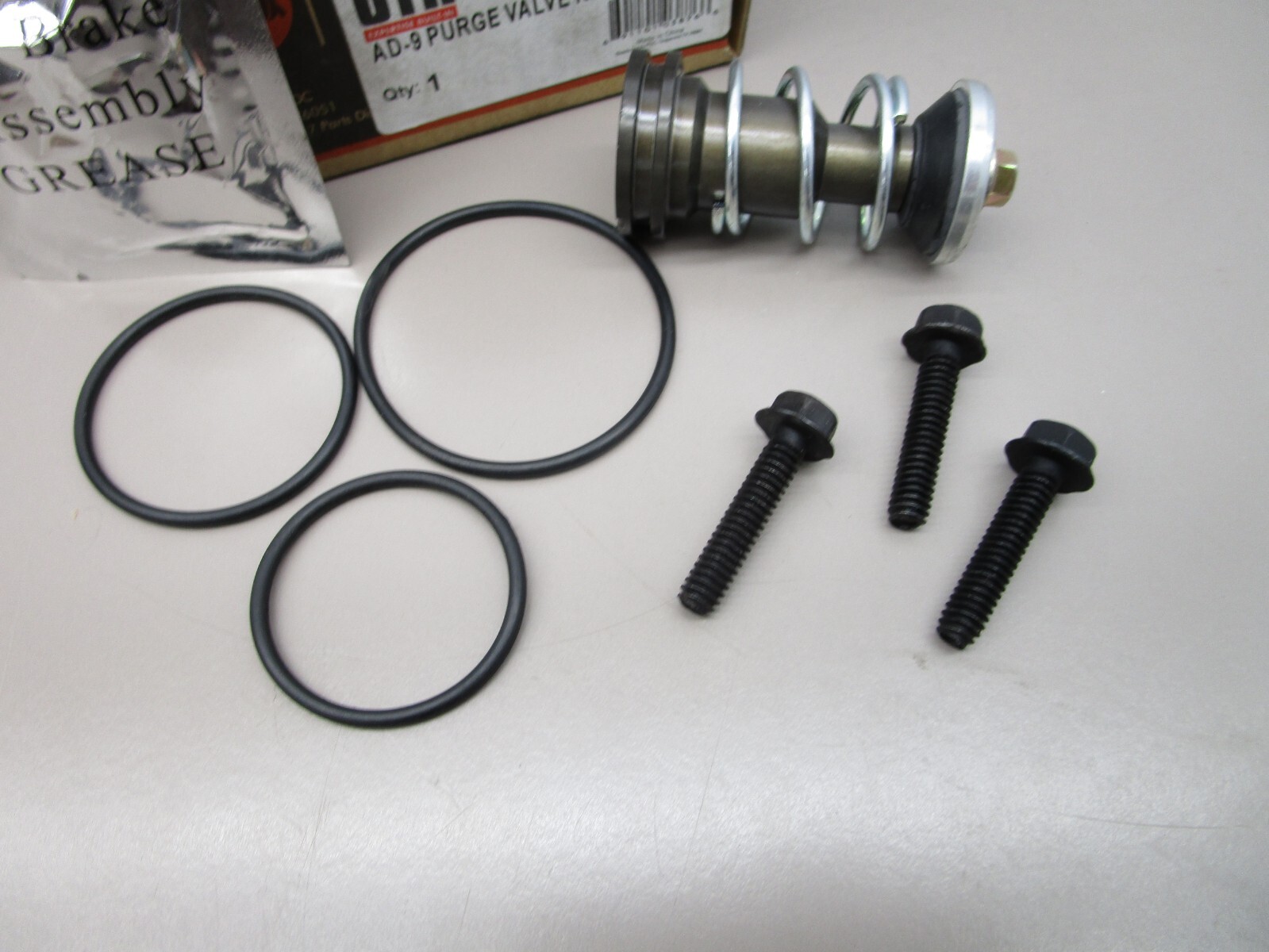 Bendix OTR 5005037 AD-9 Purge Valve Kit Hard Seat for Air Dryer