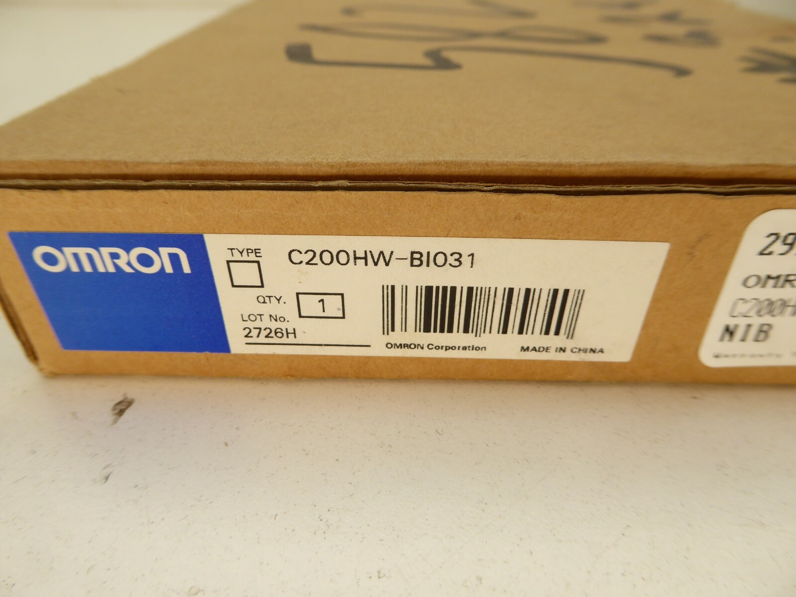 OMRON C200HW-B1031 4 Slot PLC Base NEW IN BOX