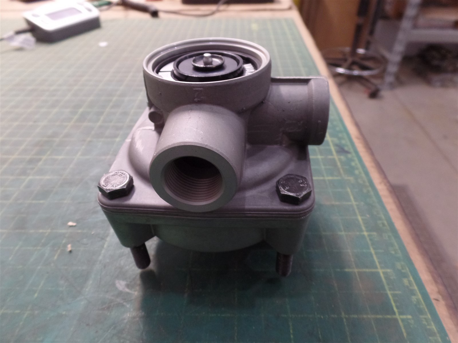 GENUINE TROJAN O&K PARTS 10071848500 RELAY VALVE ASSEMBLY, TEREX 10-10-071848500