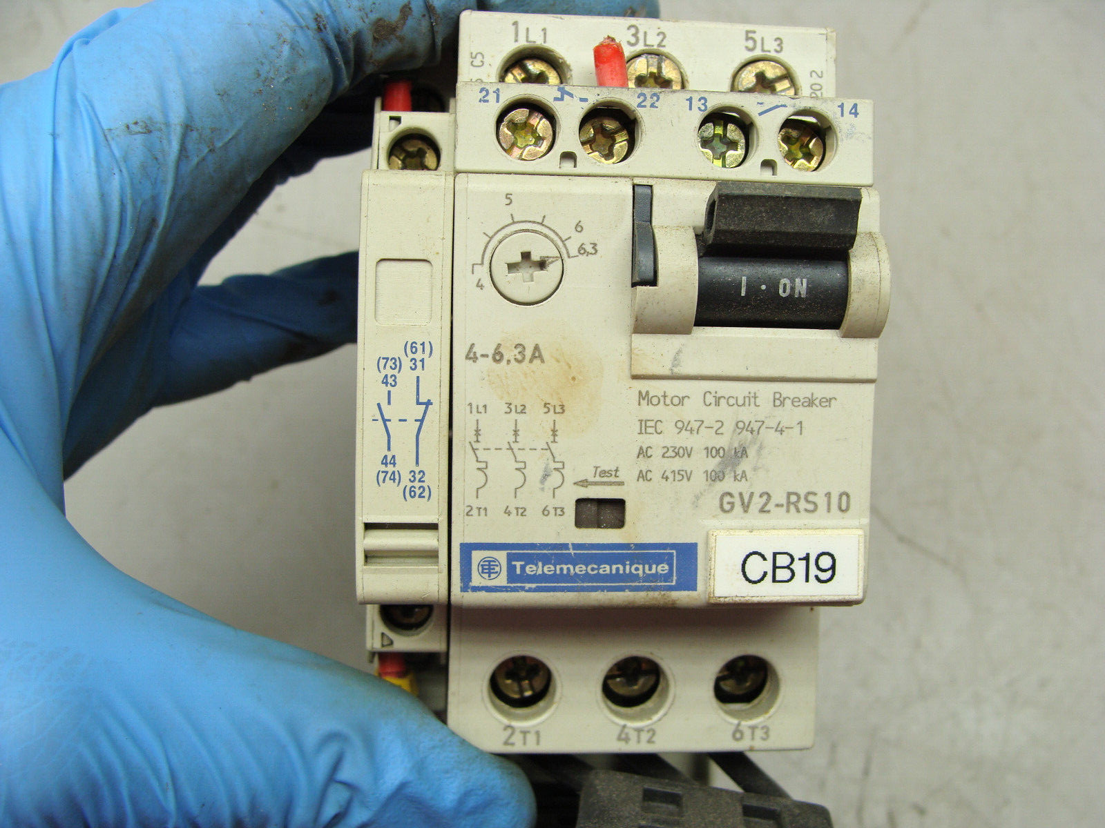 TELEMECANIQUE CIRCUIT BREAKER GV2-RS10 W/AUX CONTACTS LA1DN20 LC1D0910 GV2-AN11
