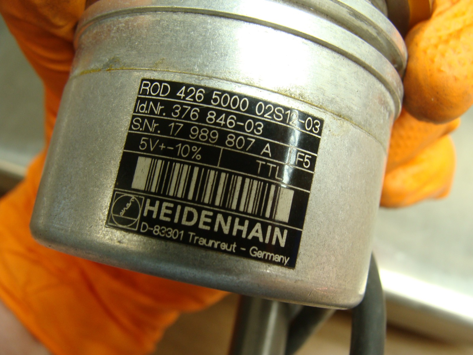 HEIDENHAIN OPTICAL INCREMENTAL ROTARY ENCODER ROD 426 5000 02S12-03 376846-03