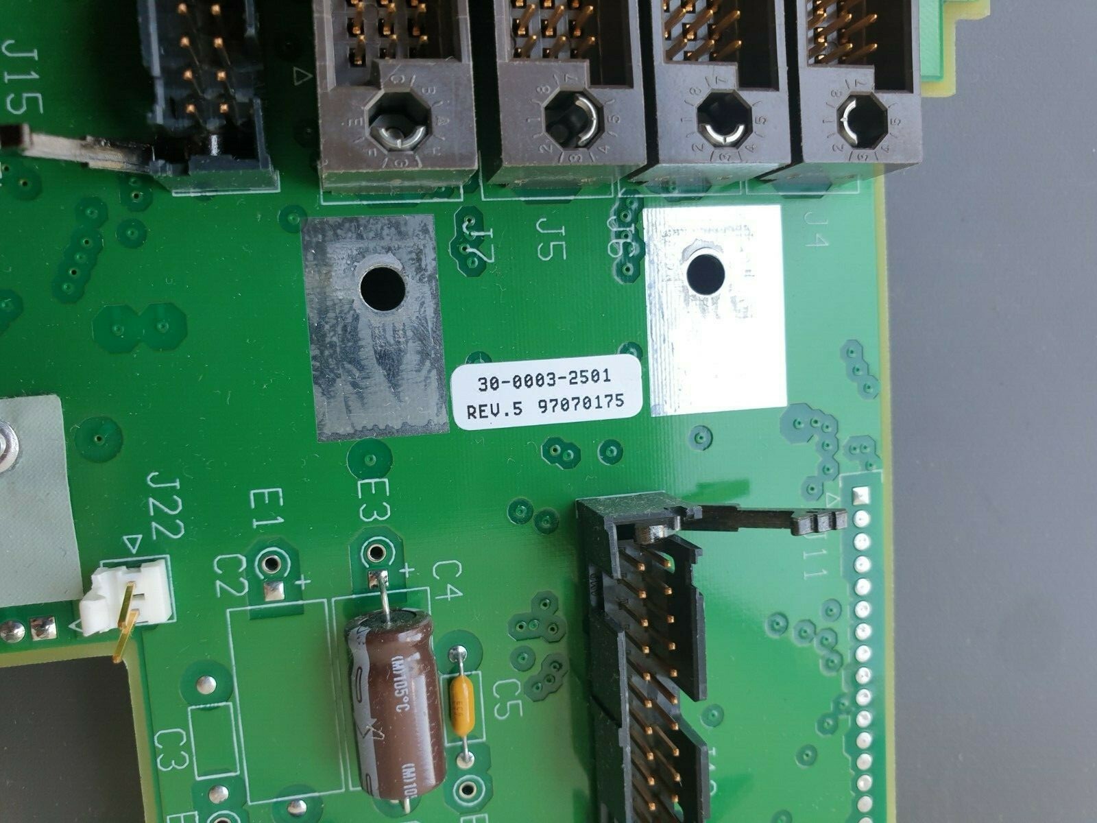 NSCM3AB67 30-0003-2501 REV 5, 4 SLOT BACKPLANE (R4S2.1B1)