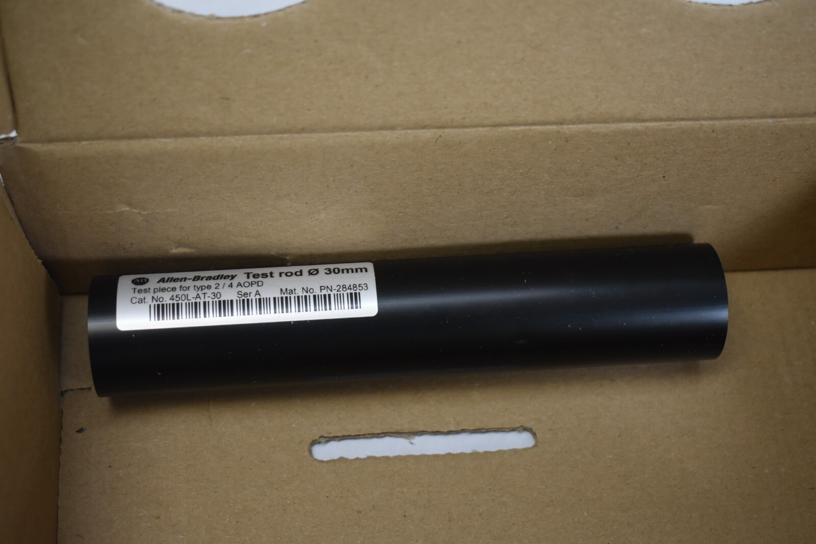 Allen Bradley 450L-AM-TBM Top Bottom Mount Brackets w/ 30mm w Test Rod Black