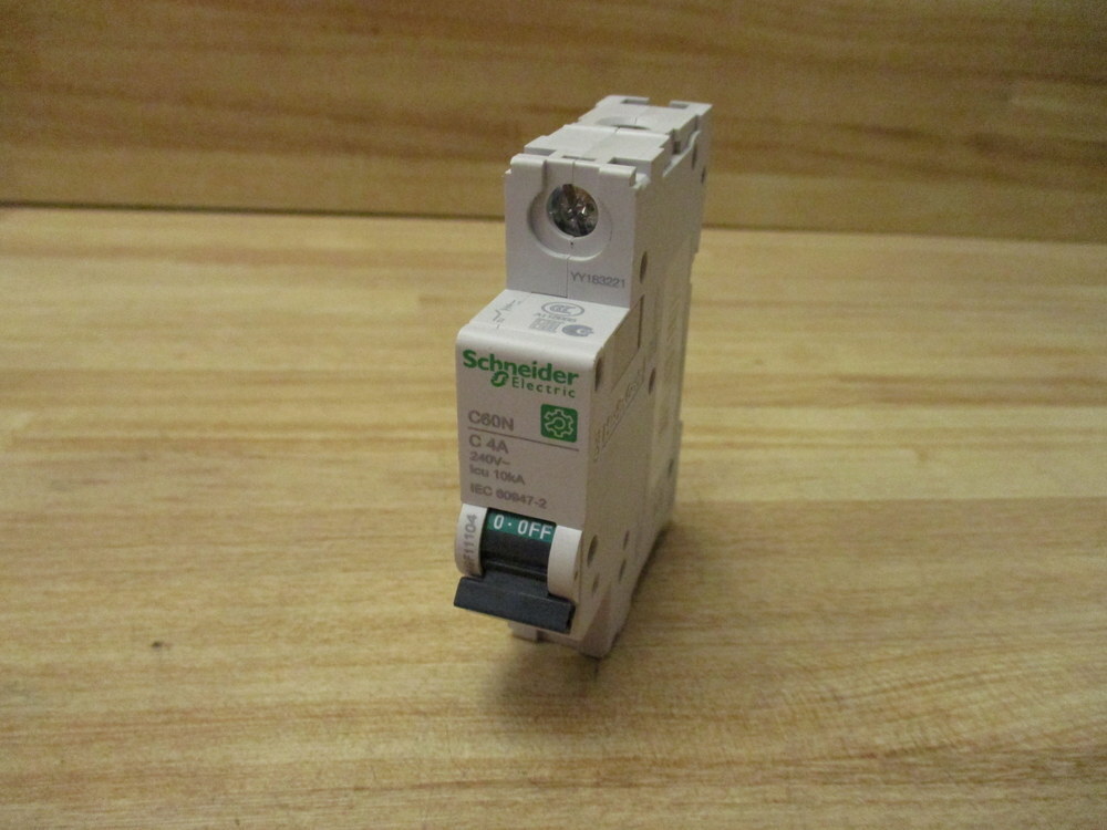 Schneider Electric C60N C 4A 4 AMP Mini Circuit Breaker M9F1104