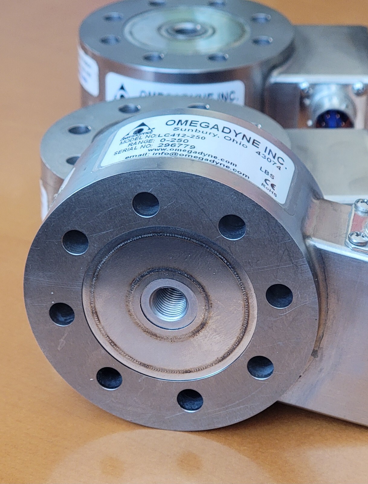 Omega LC412-250 Omegadyne Pancake Style Load Cell 0-250 LB Force Transducer
