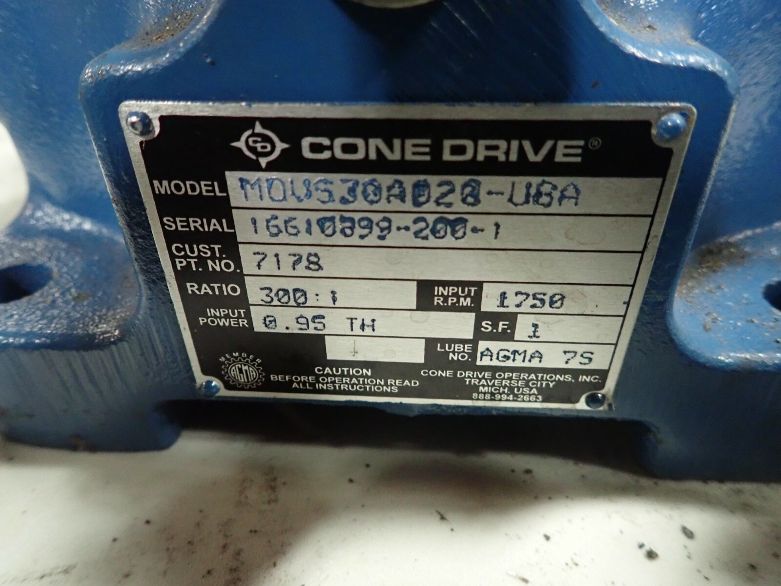 CONE DRIVE _MOVS30A020-U8A or MOVS30A020-U6A_300:1 RATIO
