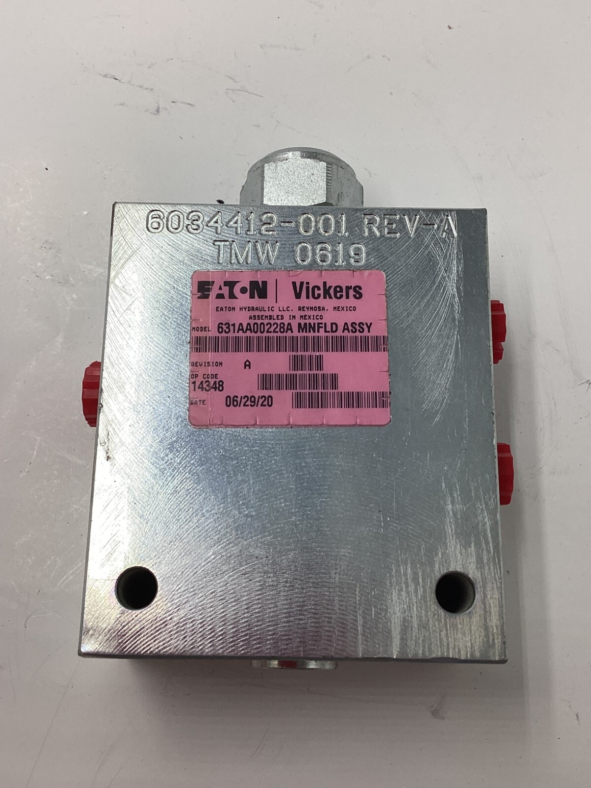 Eaton Vickers Manifold Assembly 631AA00228A