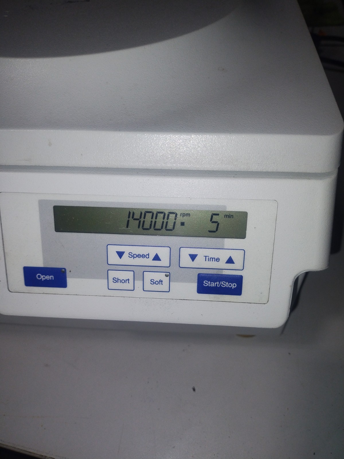 Eppendorf 5417C High Speed Digital Centrifuge with F45-30-11 Rotor, Tested