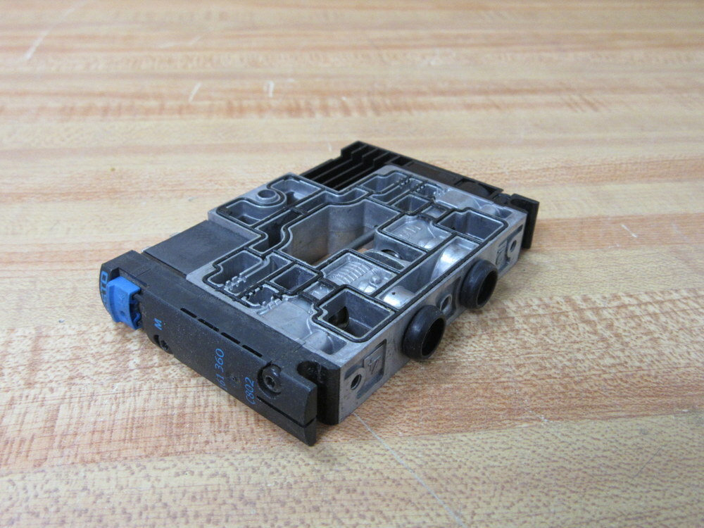 Festo 161 360 Valve CPV14-M1H-5LS-1/8 21VDC Coil