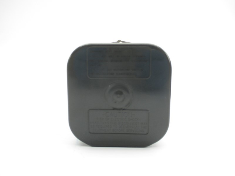 DWYER A3000 120VAC 10A 25PSI 0-10 NSNP