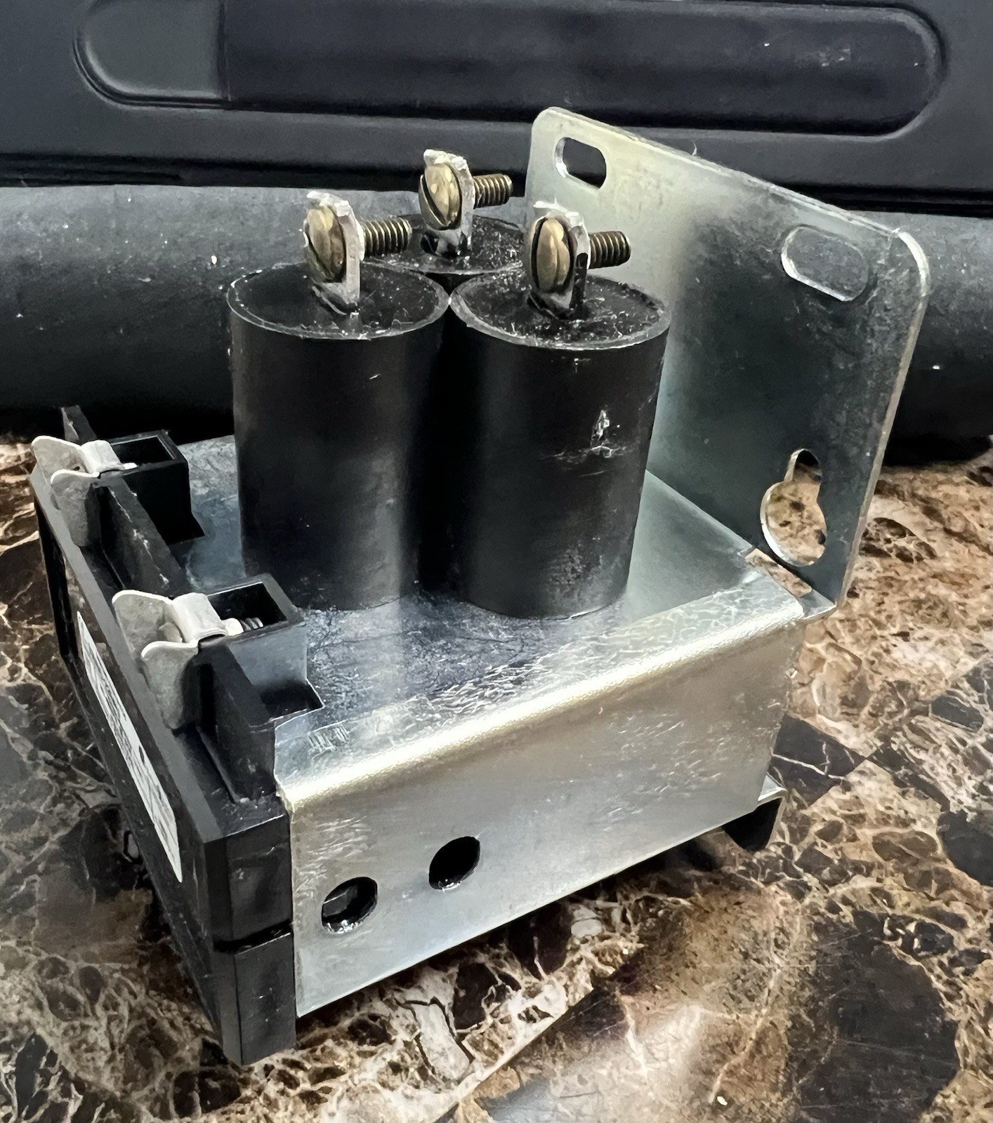 MDI Mercury Contactor 330NU-220AU, 30 A, 3 Pole, 600 VAC, 208/240 V, 50/60 Hz